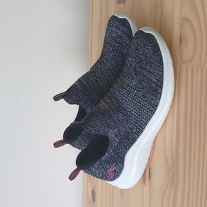 Sketchers Ultra Flex 2.0 Sneakers